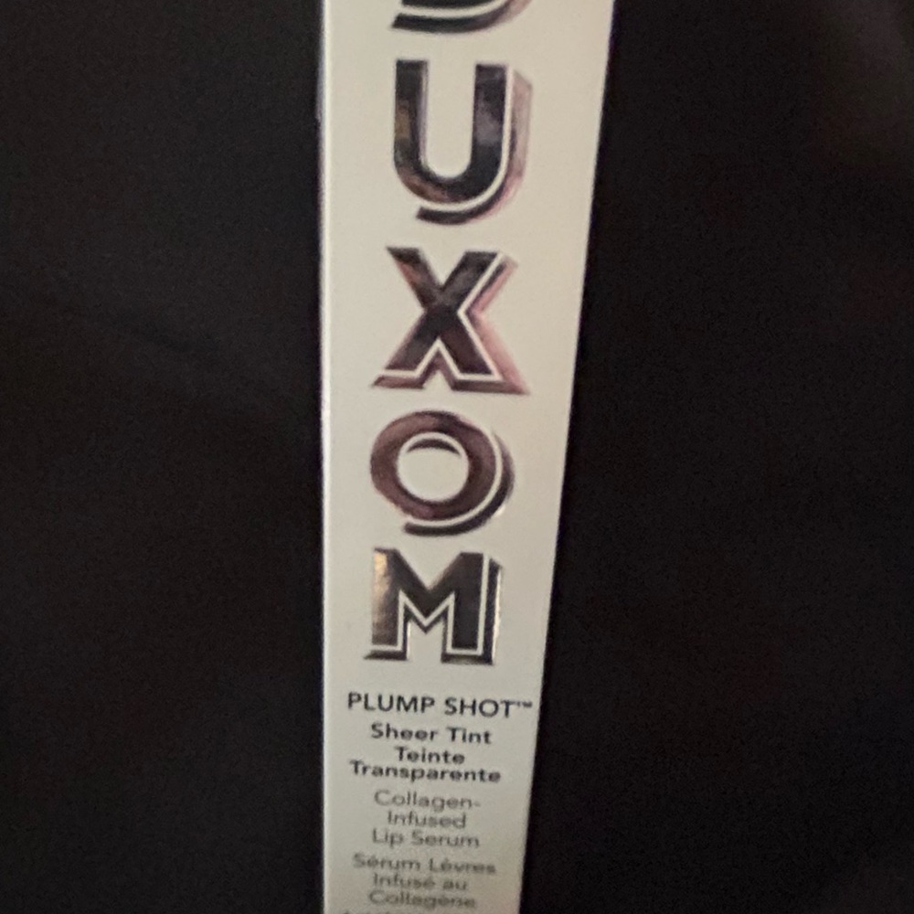Buxom Plump Shot Sheer Tint Lip Serum